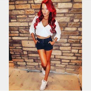 Meet your Posher, Brittany lynn